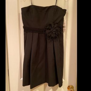 NWT Black quilted short strapless flower dress 14